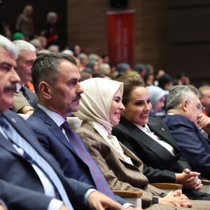 Bakanımız Göktaş, Kocaeli'de "Aile Dostu İşletmeler Ödül Töreni"nde konuştu - fotoğraf 3