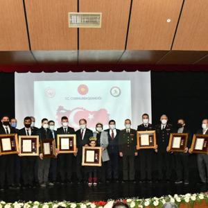 Devlet Övünç Madalyaları Hak Sahiplerine Tevcih Edildi  - fotoğraf 1