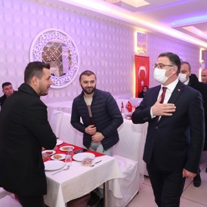 Şehit Aileleri ve Gazilerimiz Onuruna Yemek Programı Düzenlendi  - fotoğraf 5