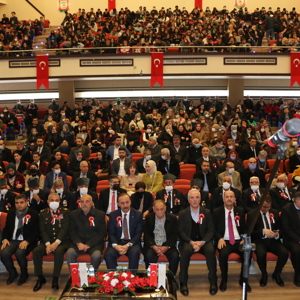18 Mart Çanakkale Zaferi Dolayısıyla Düzenlenen Konferansa Katıldık - fotoğraf 2