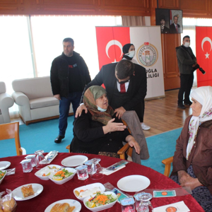 18 MART ŞEHİTLER GÜNÜ VE ÇANAKKALE ZAFERİNİN 107. YIL DÖNÜMÜ İLİMİZDE TÖRENLERLE KUTLANDI - fotoğraf 5
