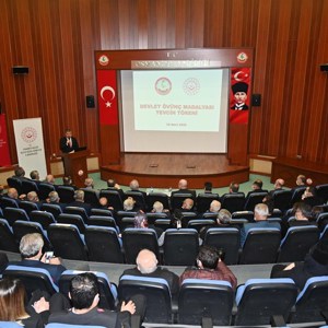 Şehitlerimizin Aileleri ve Gazilerimize Devlet Övünç Madalyası ve Beratı, Cumhurbaşkanımız Adına, Valimiz Dr. Erdinç Yılmaz Tarafından Verildi - fotoğraf 4