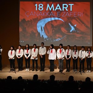 Şehitlerimizin Aileleri ve Gazilerimiz Onuruna “Osmaniye Şehitlerini Anıyor” Programı Düzenlendi - fotoğraf 11