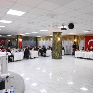 Valimiz Sayın Erol Karaömeroğlu, Şehitlerimiz Onuruna Düzenlenen Yemeğe Katıldı - fotoğraf 10
