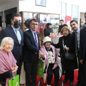 Çınarcık Huzurevi’mizde  İkinci Bahar El Sanatları Sergisi Açıldı - fotoğraf 12