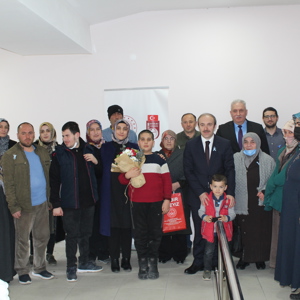 2 Nisan Dünya Otizm Farkındalık Günü Kapsamında Otizmli Ailelerimizle Buluştuk - fotoğraf 9