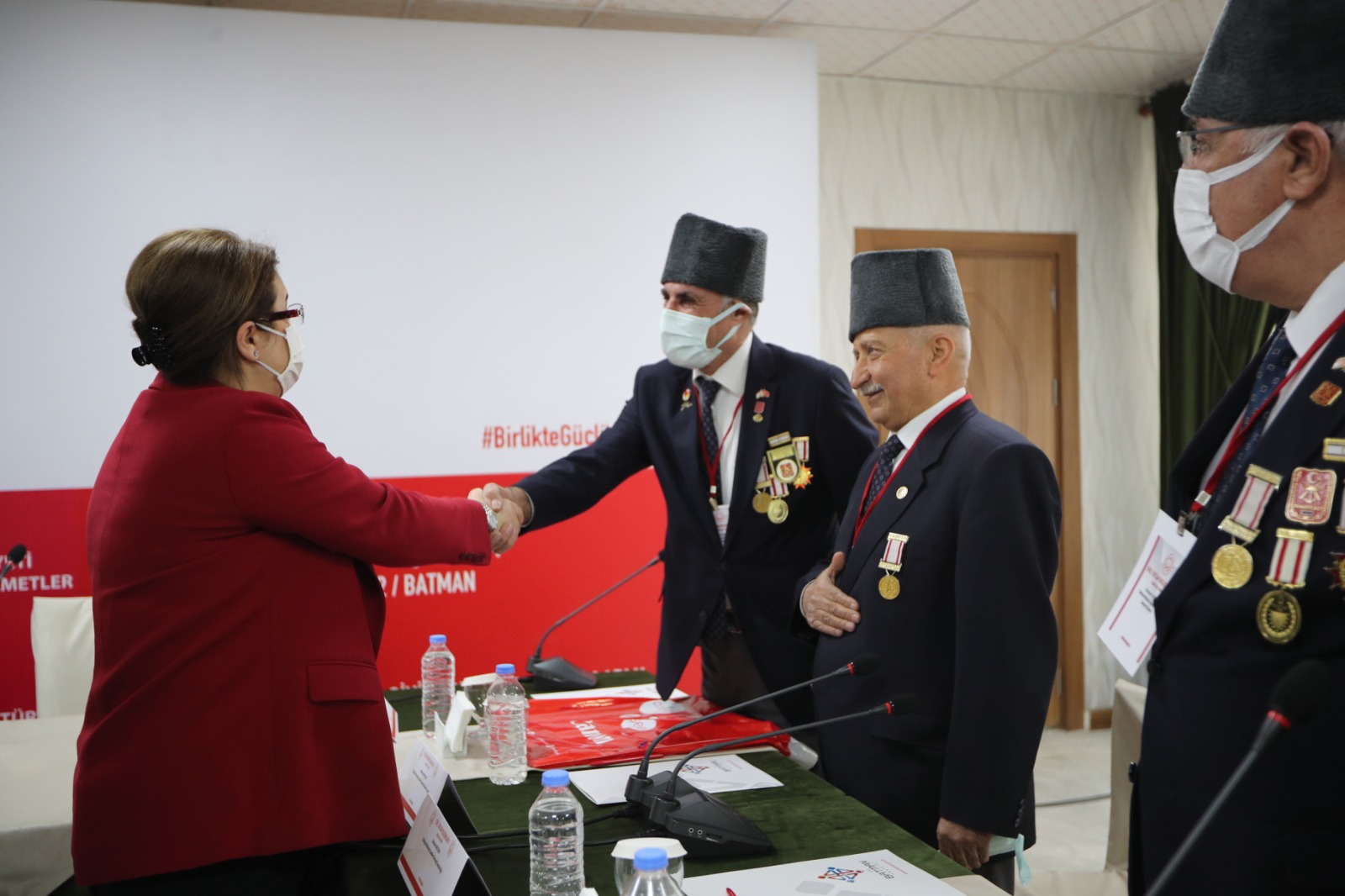 Şehit Yakınları ve Gazilere Nisanda Toplam 8 Milyon 299 Bin 200 TL Ödendi