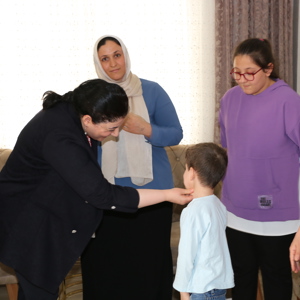 Aziz Şehitlerimizin Kıymetli Eşleri İle Kahraman Gazimizi Ziyaret Ettik. - fotoğraf 6
