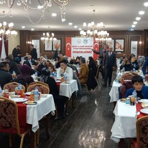 Şehit Yakınları ve Gaziler onuruna iftarProgramı düzenlendi. - fotoğraf 3