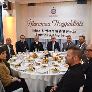 Valimiz Muammer Erol Şehit Ailelerimiz ve Gazilerimizle İftar Programında Bir Araya Geldi - fotoğraf 1