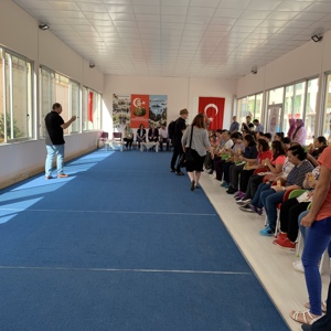 Timothy Lomas ile “Ben Buradayım” Sanat Atölyesi Projesi - fotoğraf 3