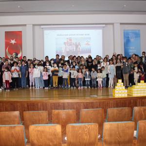 Muğla'nın Şekerlerine Parmaklarının Delinmesine Gerek Kalmadan Ölçüm Yapabilen "Sensörlü Diyabet Ölçüm Cihazı" Verildi.  - fotoğraf 3