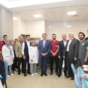 Valimiz Sayın Dr. Ozan BALCI, Huzurevi Sakinlerimizle İftar Yemeğinde Bir Araya Geldi - fotoğraf 8