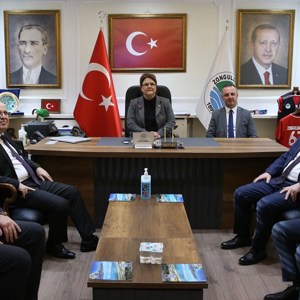Aile ve Sosyal Hizmetler Bakanımız Derya Yanık Zonguldak'ta Temaslarda Bulundu - fotoğraf 3