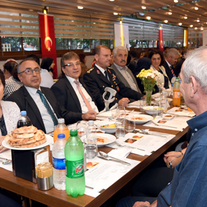Vali Funda Kocabıyık "Türk Milleti 15 Temmuz gecesi ne kadar yüce bir millet olduğunu tüm dünyaya ispatladı" - fotoğraf 8