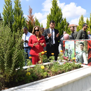 Vali Funda Kocabıyık "15 Temmuz, Türk Milletinin tek yürek, tek bilek olarak kazandığı demokrasi zaferidir" - fotoğraf 12
