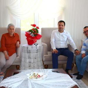Anlamlı Günde Özel Annelere Ziyaret - fotoğraf 3