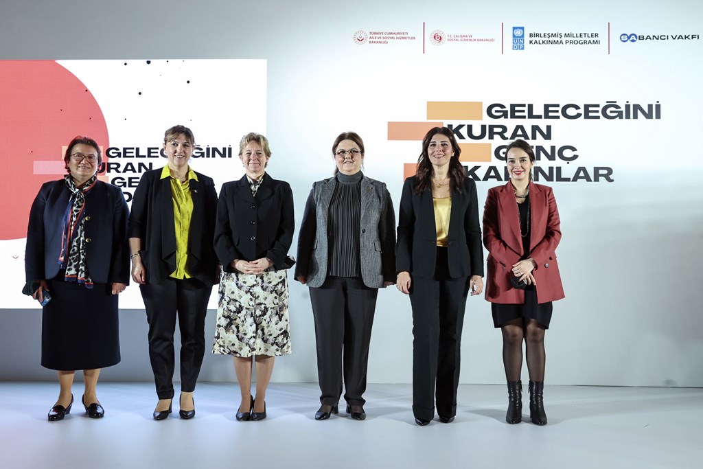 NEET Kadınları İçin “Geleceğini Kuran Genç Kadınlar Projesi” Hayata Geçiriliyor