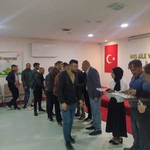 ADANMIŞLIK RUHU İLE ÇALIŞAN ÇALIŞMA ARKADAŞLARIMIZLA BAYRAMLAŞMA - fotoğraf 3