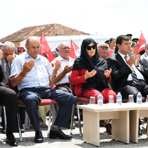 Vali Funda Kocabıyık "15 Temmuz, Türk Milletinin tek yürek, tek bilek olarak kazandığı demokrasi zaferidir" - fotoğraf 21