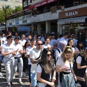 Engelliler Haftası Kapsamında Yayalar ile Kortej Yürüyüşü,  Araçlar ile Konvoy Düzenlendi - fotoğraf 16