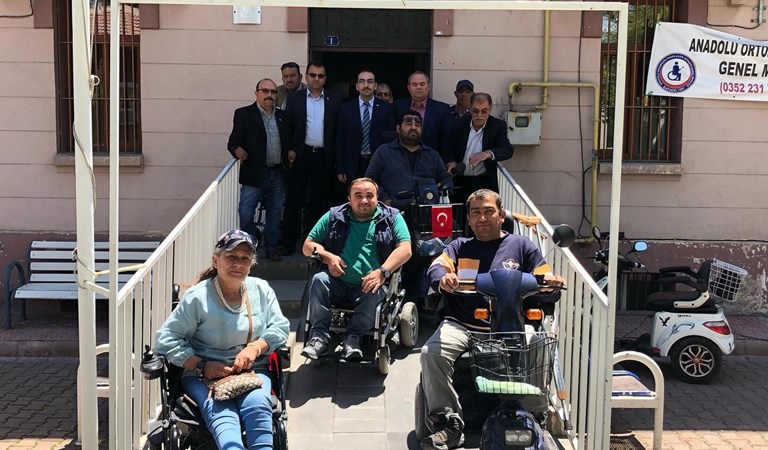 İl Müdürümüz Cüneyd Özdemir Engelli Sivil Toplum Kuruluşlarına Ziyarette Bulundu