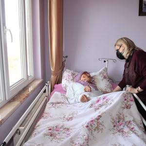 İl Müdür Vekilimiz Fatma Uz Anneler Günü Münasebetiyle Huzurevi Sakinlerimizi Ziyaret Etti  - fotoğraf 9