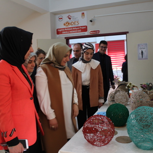 10-16 Mayıs Engelliler Haftası ve Anneler Gününe Özel Program Düzenlendi - fotoğraf 14