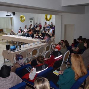 Meslek Elemanlarına Yönelik “İletişim ve Etkili Sunum Teknikleri”  Eğitimi Düzenlendi - fotoğraf 1