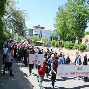 İl Müdürümüz Sn. Muzaffer AKÇAM'ın Katılımıyla Uluslararası Aile Haftası Kortej Yürüyüşü Gerçekleştirildi - fotoğraf 8