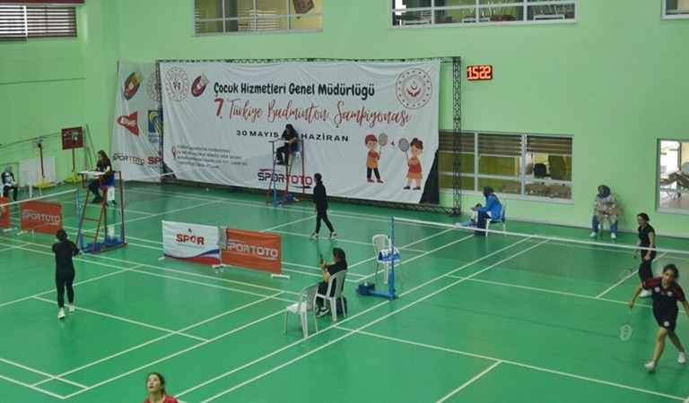 Badminton Şampiyonasında Madalya Sevincimiz