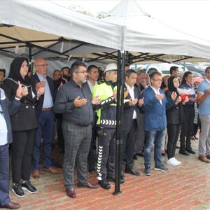 Şehit Polis Memurumuz Nefize ÇETİN ÖZSOY Kabri Başında Anıldı - fotoğraf 4