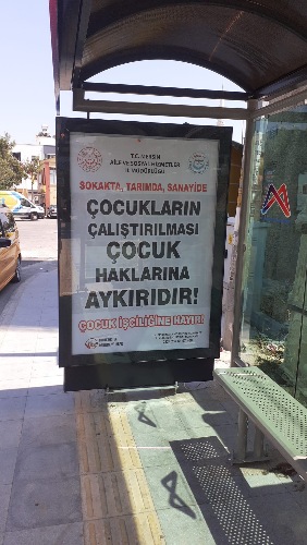 12 Haziran Dünya Çocuk İşçiliği İle Mücadele Günü'nünde İl Müdürlüğümüz Çocuk Hakları Koordinatörlüğü Olarak Şehrimizin 30 Farklı Noktasına Farkındalık Oluşturmak Amacıyla Raket Çalışması Yaptık