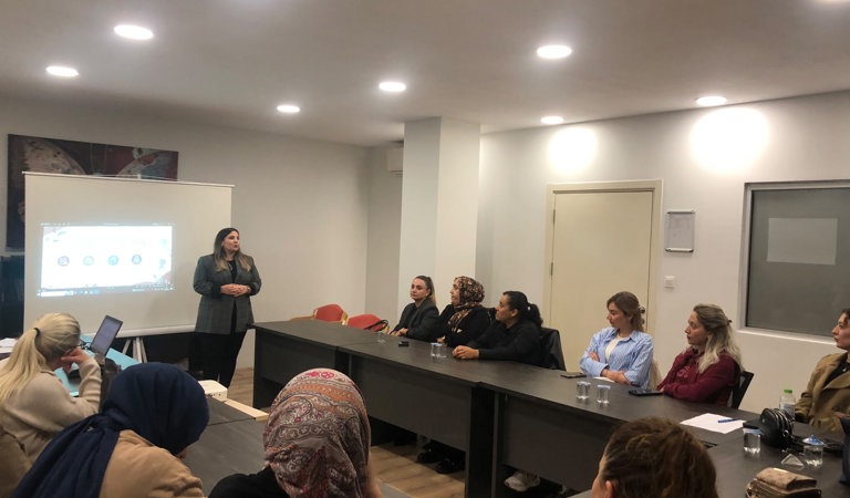 Aile Okulu Kapsamında Eğitim ve Bilgilendirme Çalışmaları Gerçekleştirildi.