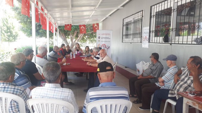 Toroslar SHM koordinasyonunda, İlçe Emniyet Müdürlüğü ve Toroslar Belediyesi'nin işbirliği ile Sağlık Mahallesi Balkanlar Kültür Derneği'nde erkek vatandaşlarımıza, "Kadına Yönelik Şiddetle Mücadele" konulu eğitim düzenlendi.