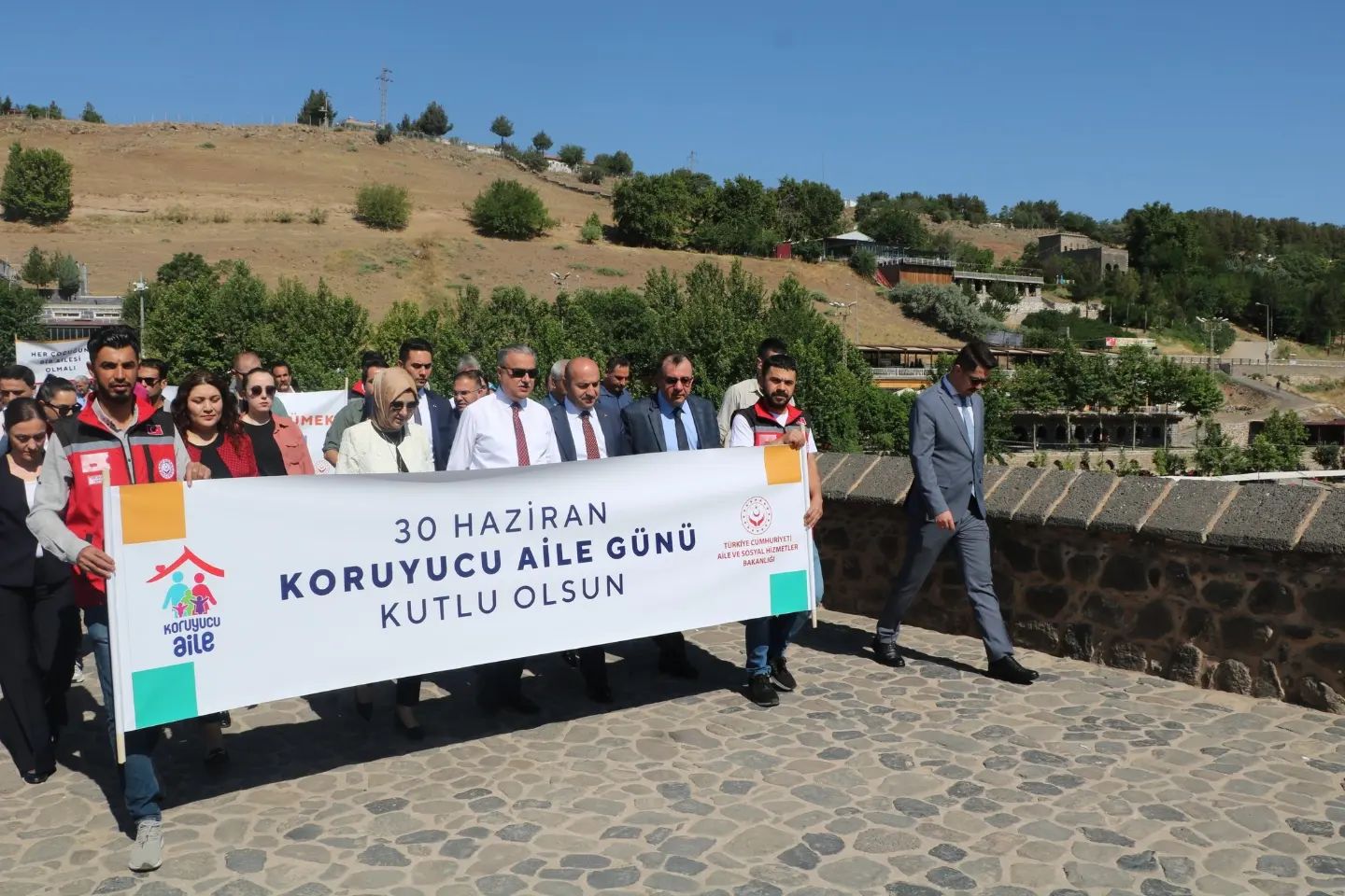 Koruyucu Aile Günü Farkındalık Yürüyüşü Gerçekleştirildi