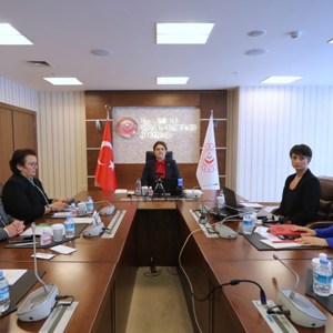 Bakanımız Derya Yanık MIKTA Ülkelerinin Yer Aldığı “Kadın Girişimcilerin Desteklenmesi ve Kız Çocuklarının Eğitimi” Temalı Toplantıya Başkanlık Etti - fotoğraf 2