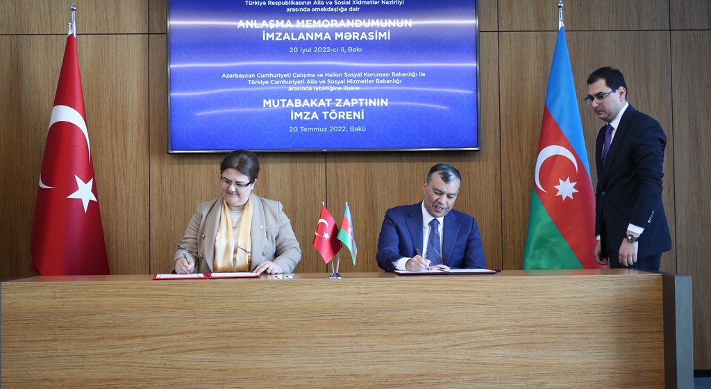 Bakanımız Derya Yanık Türkiye ve Azerbaycan Arasında "Sosyal Hizmetler" Alanında İş Birliğine Yönelik Mutabakat Zaptını İmzaladı