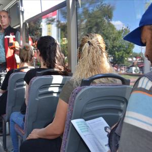 Edirne Şehir İçi Ulaşımda “Kadına El Kalkamaz” Farkındalık Çalışmaları Devam Ediyor - fotoğraf 10