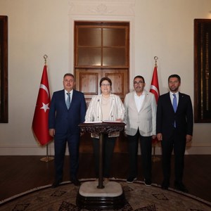 Bakanımız Derya Yanık Adana'da Şehit Kara Pilot Yüzbaşı Serhat Sığnak Huzurevi’nin Açılışını Yaptı - fotoğraf 8