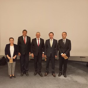 Kuzey Kıbrıs Türk Cumhuriyeti Çalışma ve Sosyal Güvenlik Bakanı Sayın Hasan TAÇOY ile Beraberindeki heyet Bakanlığımıza Çalışma Ziyareti Gerçekleştirdi - fotoğraf 1