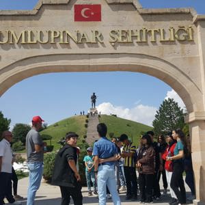 Okul Destek Projesi Kapsamındaki Çocuklarımız Büyük Taarruz'un 100. Yıl Dönümü Dolayısıyla Muharebenin Kazanıldığı Toprakları Ziyaret Ettiler - fotoğraf 2