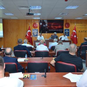 Kadına El Kalkamaz Mottosu ile Farkındalık Semineri Düzenlendi - fotoğraf 9