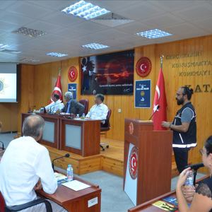 Kadına El Kalkamaz Mottosu ile Farkındalık Semineri Düzenlendi - fotoğraf 11