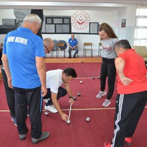 Huzurevinde Bocce Müsabakası Gerçekleştirildi - fotoğraf 9