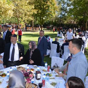 Gaziler Gününde Gazilerimiz ve Yakınları ile Bir Araya Geldik - fotoğraf 5