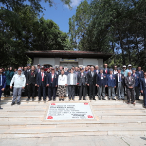 Bakanımız Derya Yanık Sakarya Meydan Muharebesi’nin yapıldığı Polatlı’da Gazilerle Buluştu - fotoğraf 4