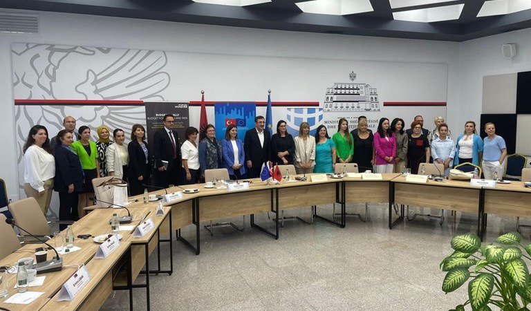 “Türkiye’de Kadın-Erkek Eşitliğine Duyarlı Planlama ve Bütçeleme Projesi” kapsamında Arnavutluk Cumhuriyetine çalışma ziyaret gerçekleştirildi.