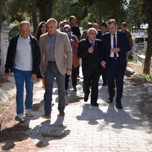 Şehit Üsteğmen Efkan Yıldırım ve Şehit Öğretmen Adnan Tunca  Kabri Başında Anıldı - fotoğraf 8