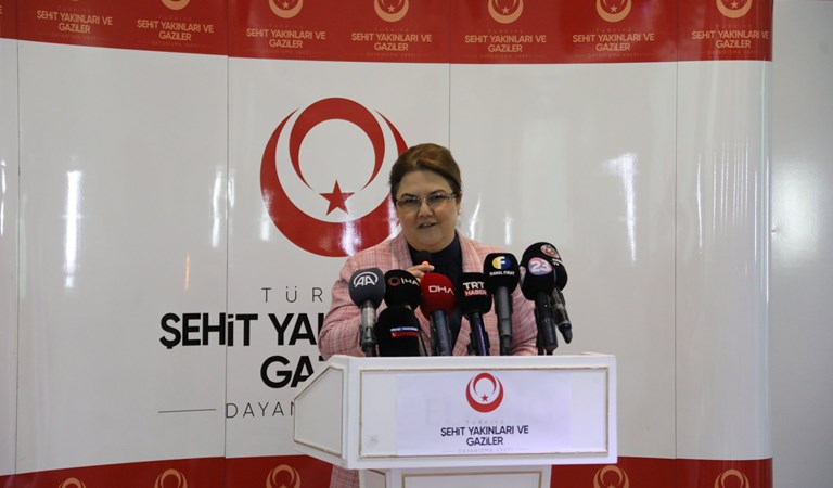 Bakanımız Derya Yanık Elazığ'da Gaziler ve Şehit Aileleri ile Bir Araya Geldi